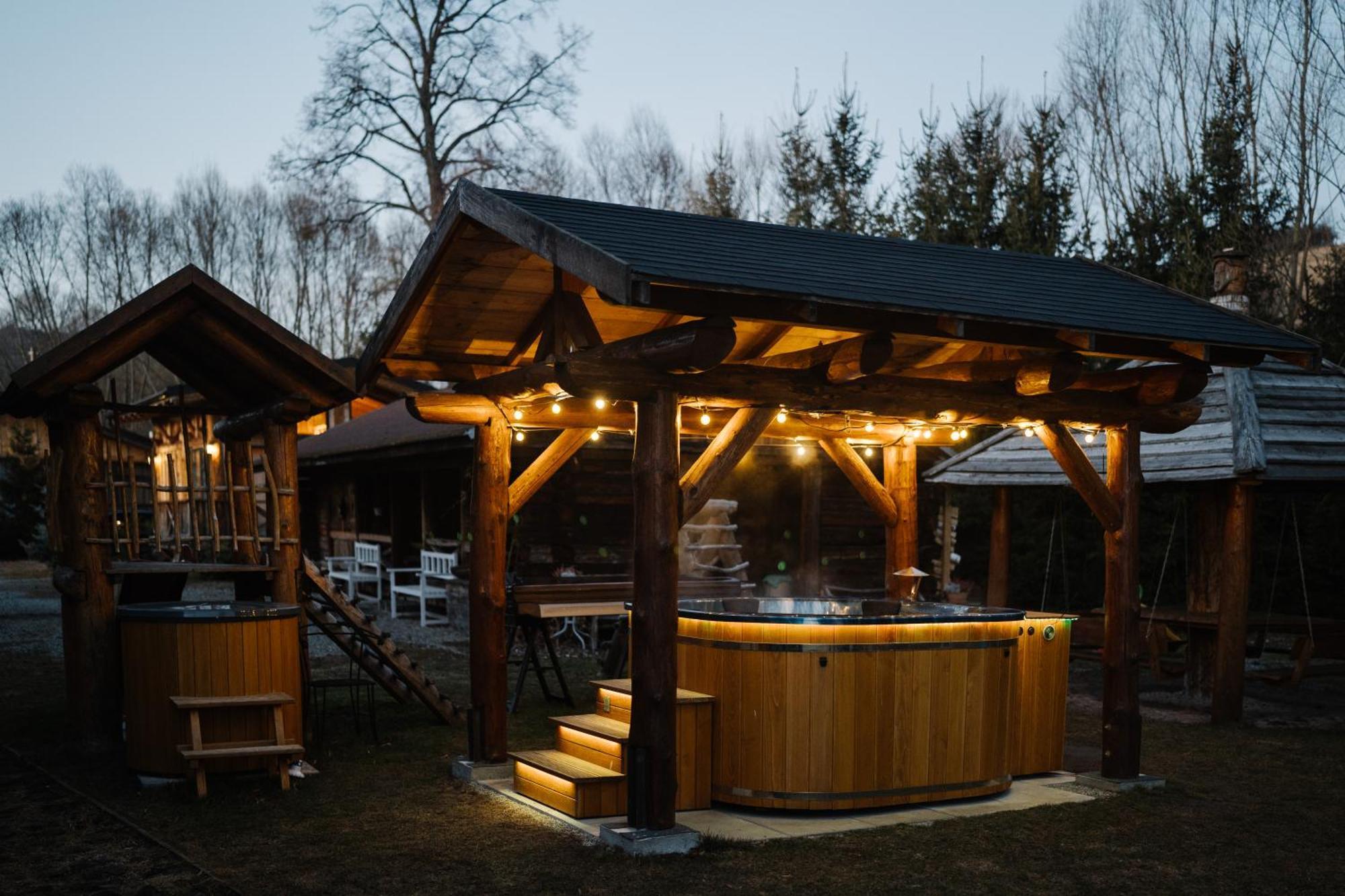 Gazdovsky Dvor B&B S Mini Wellness Besenova Bagian luar foto