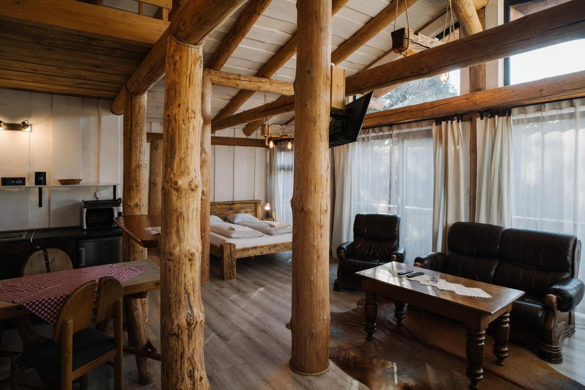 Gazdovsky Dvor B&B S Mini Wellness Besenova Bagian luar foto