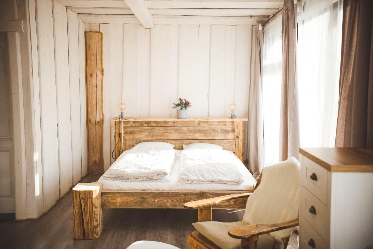 Gazdovsky Dvor B&B S Mini Wellness Besenova Bagian luar foto